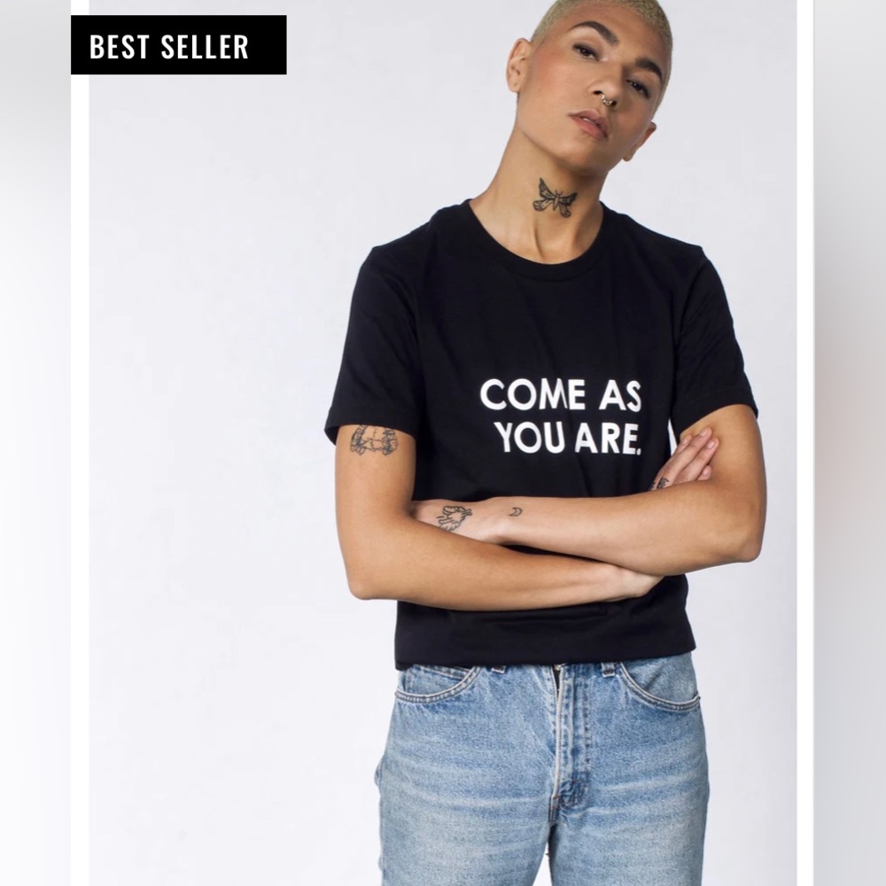 NWT | Wildfang bestselling t-shirt | sz large